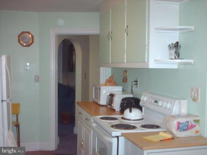 522 Military Road Frederick, MD 21702 - Photo 7 of 8 Kitchen