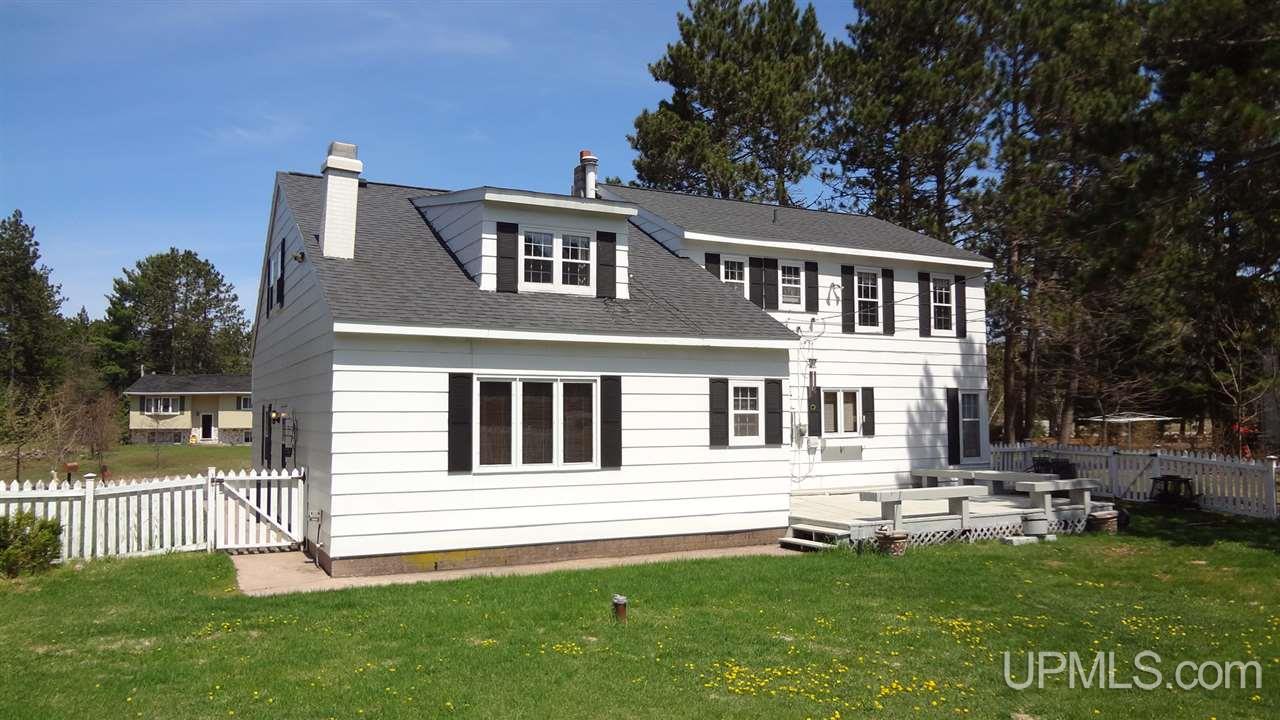 516 Riverside Road Marquette, MI 49855 - Photo 27 of 36