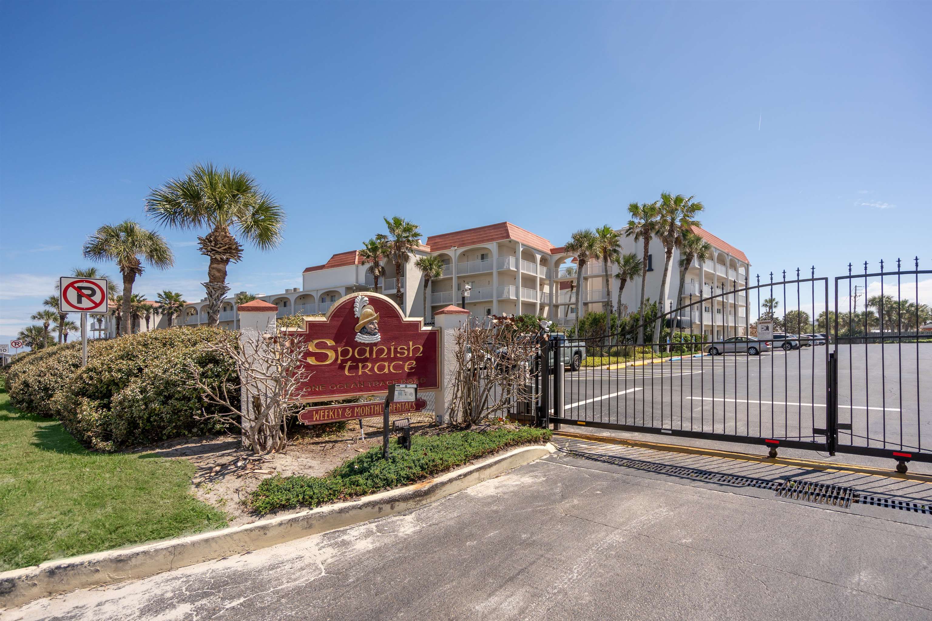 1 Ocean Trace Road, Unit 232 St. Augustine, FL 32080 - Photo 2 of 49 a view of a house with a street