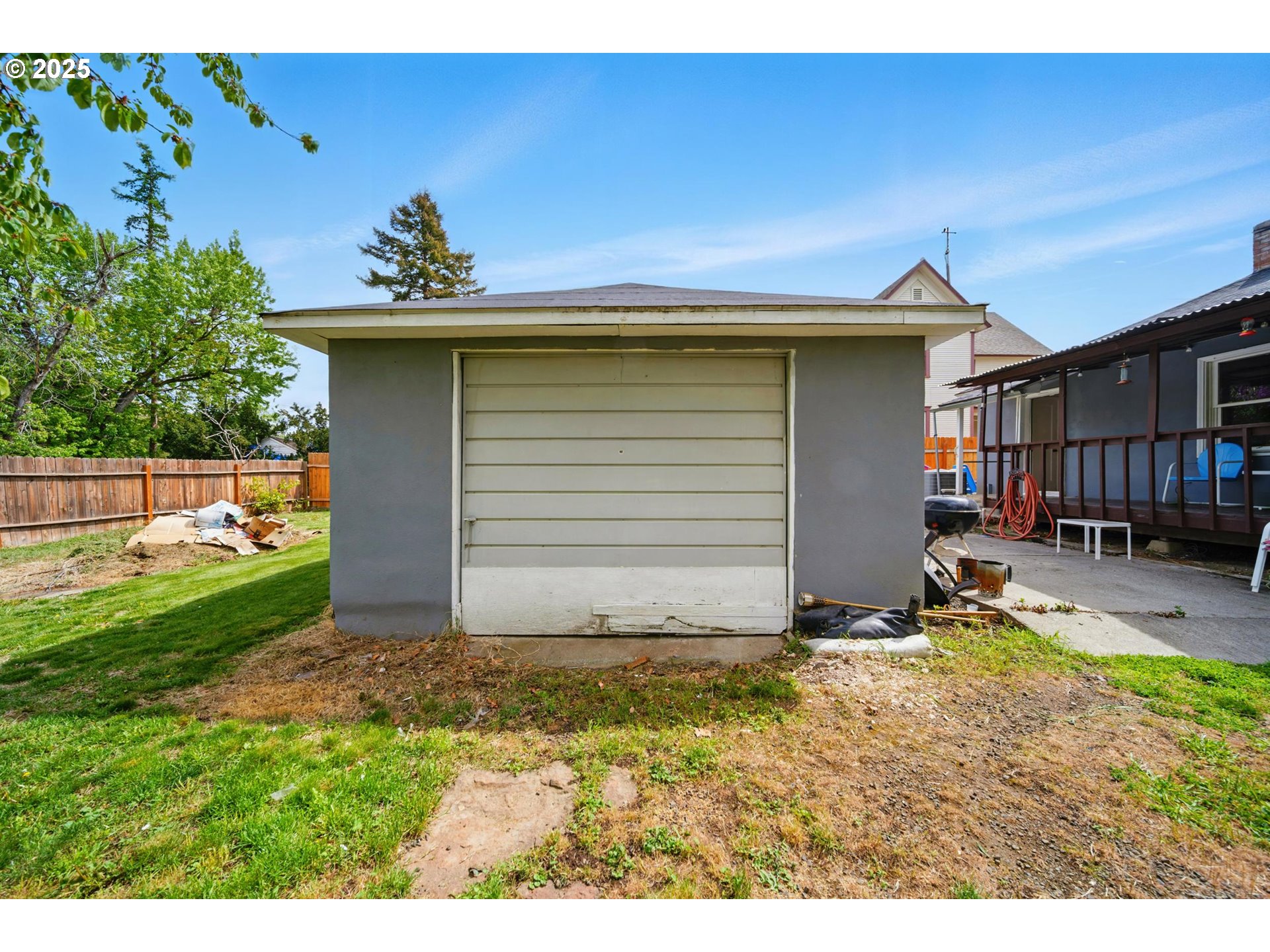 1317 Chestnut Street Milton Freewater, OR 97862 - Photo 20 of 23 a view of outdoor space and yard