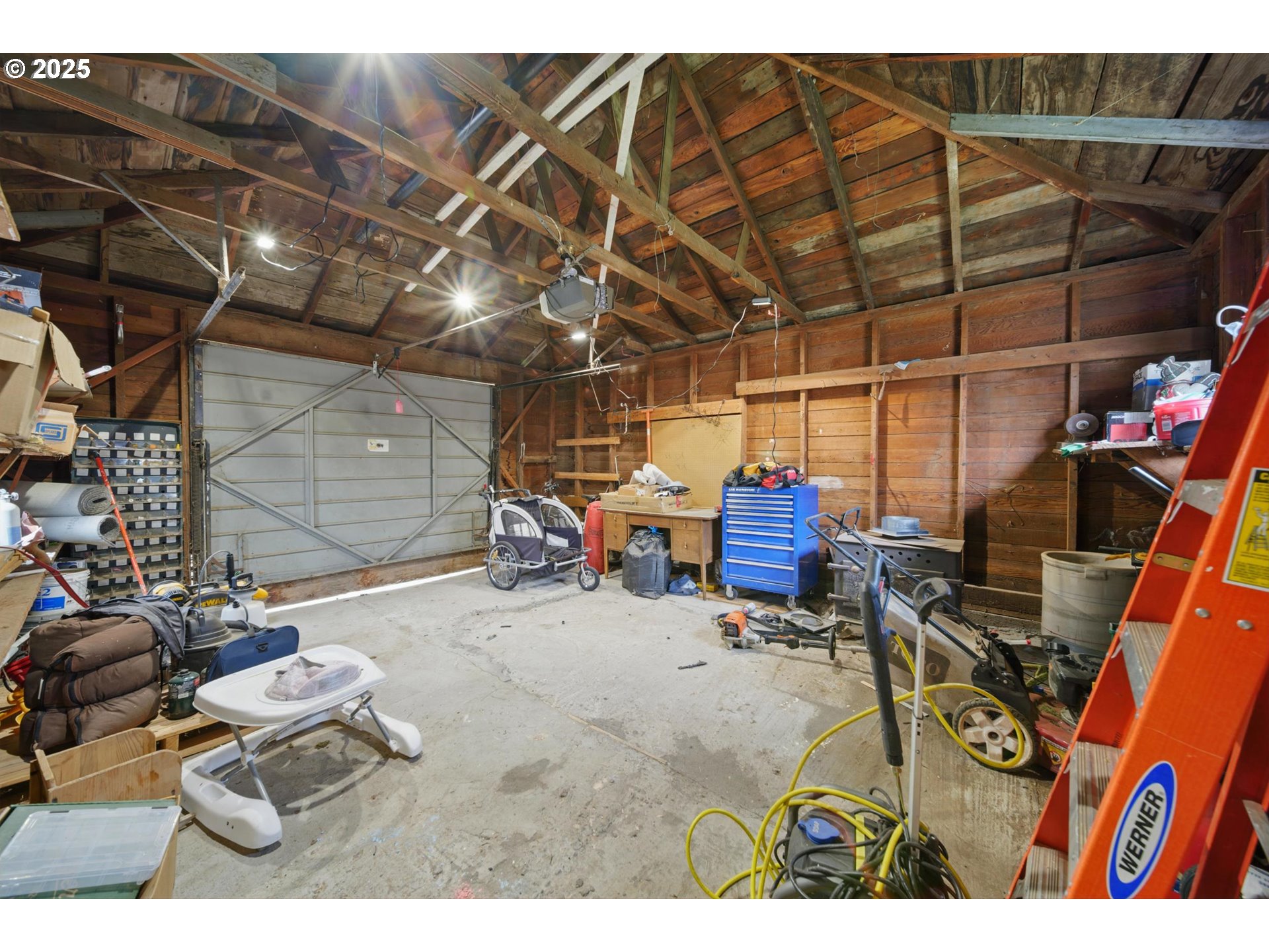 1317 Chestnut Street Milton Freewater, OR 97862 - Photo 21 of 23 a view of storage and utility room