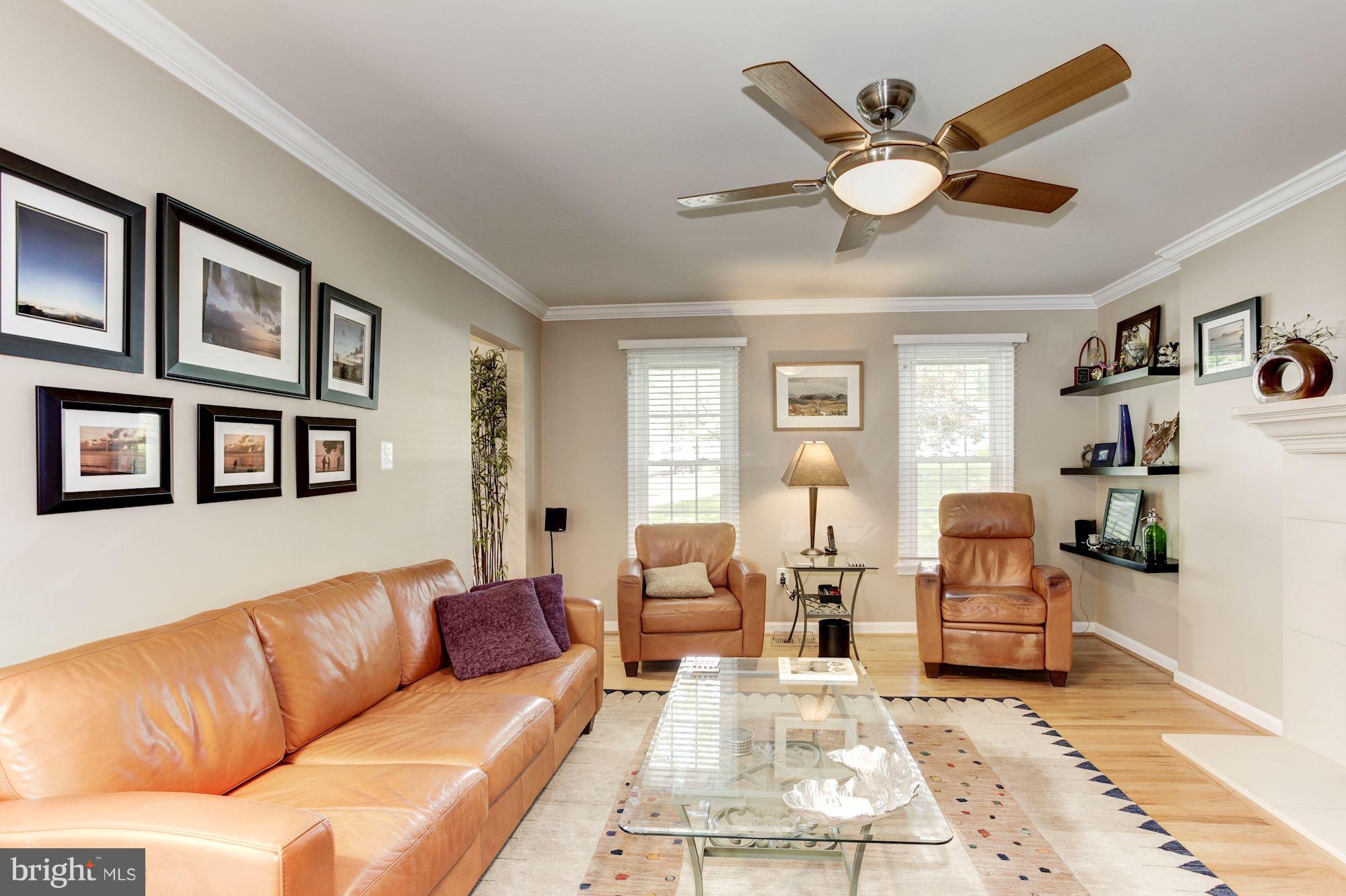 8109 West Point Drive Springfield, VA 22153 - Photo 6 of 30 Family Room