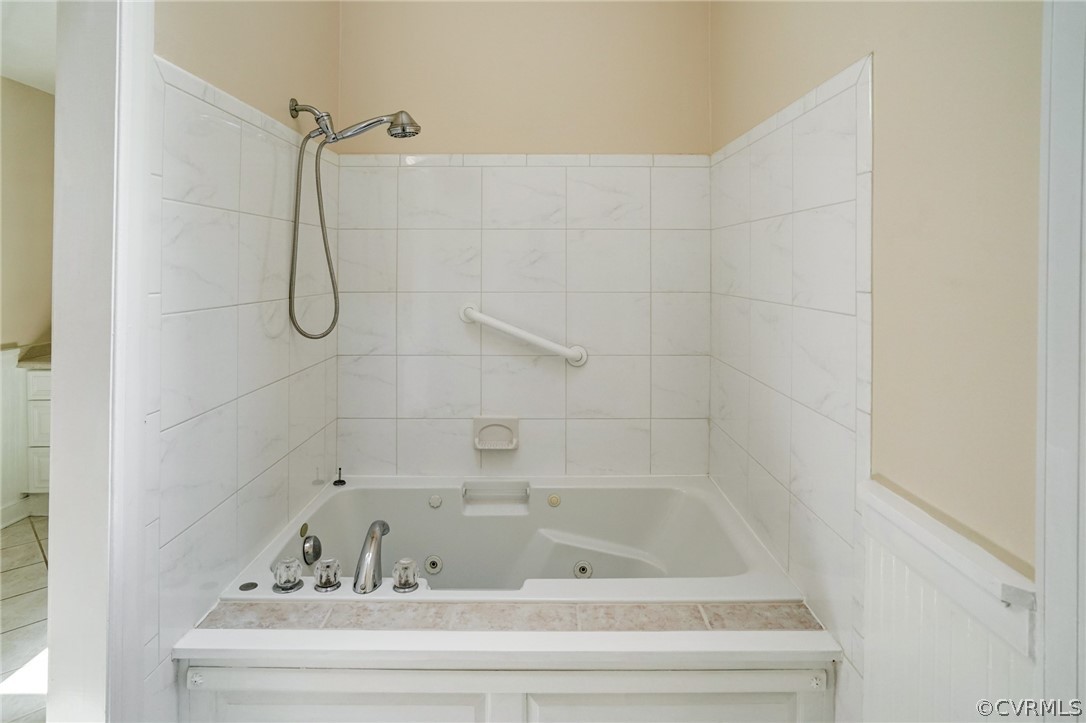 105 Burgoyne Road Henrico, VA 23229 - Photo 32 of 49