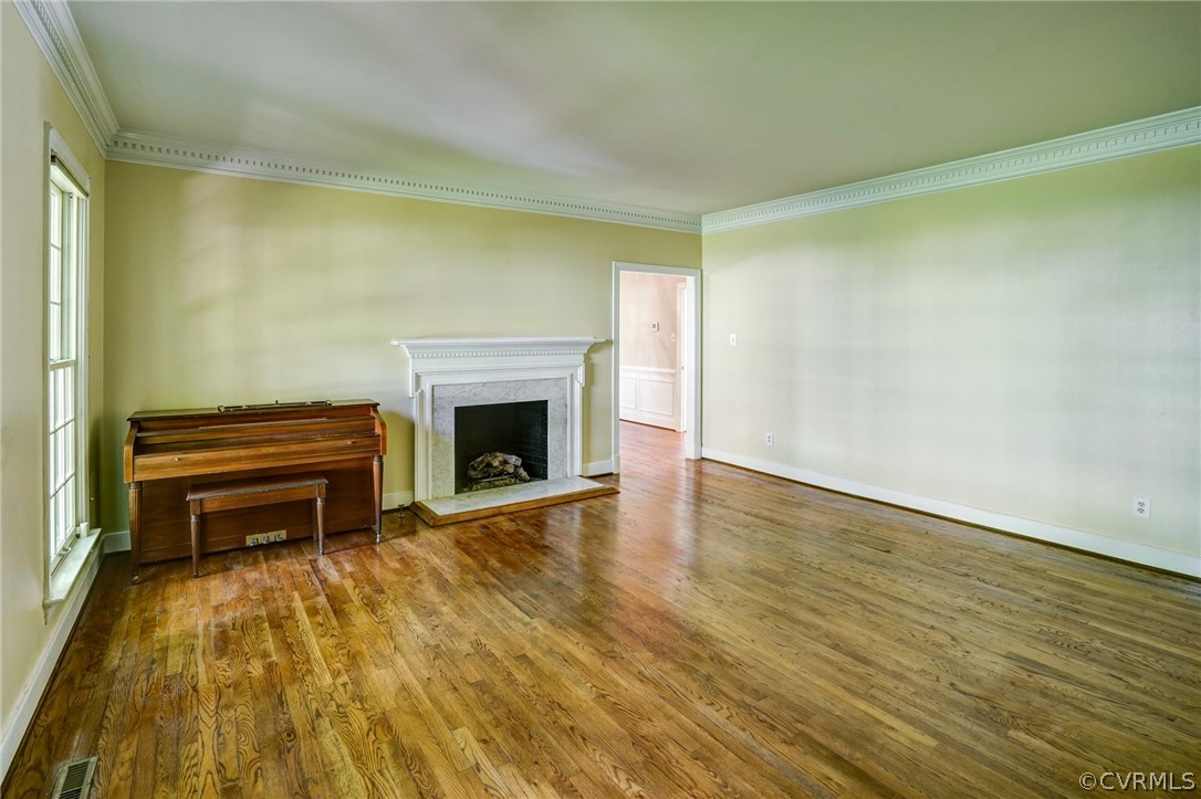 105 Burgoyne Road Henrico, VA 23229 - Photo 4 of 49 Formal Living Room with Fireplace and Beautiful Wo