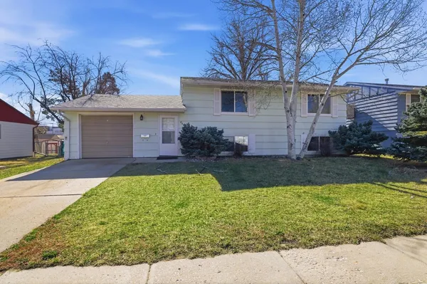$250,000 | 863 Trigood Drive, Casper, WY 82609