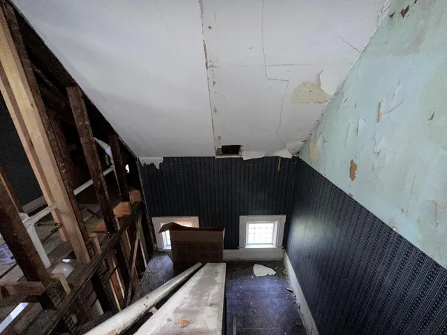 a view of an entryway