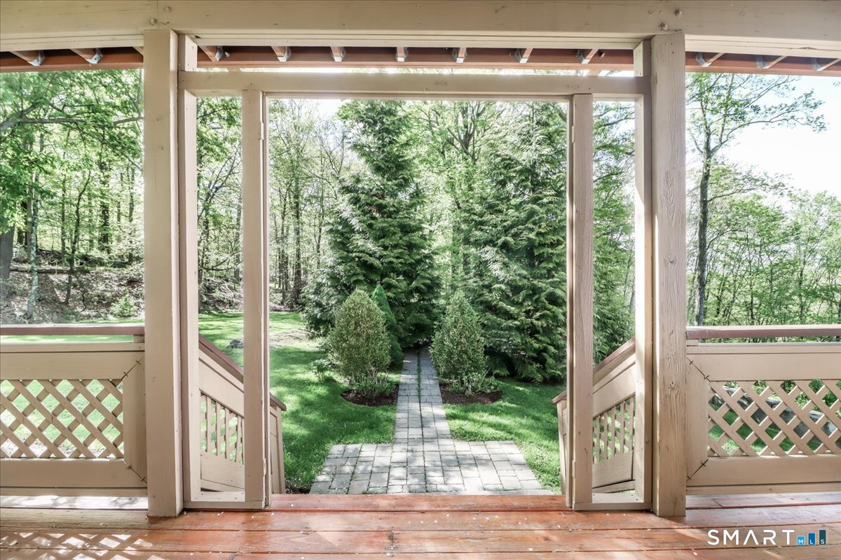 10 Hillcrest Court Ridgefield, CT 06877 - Photo 37 of 40 Step outside to your private oasis