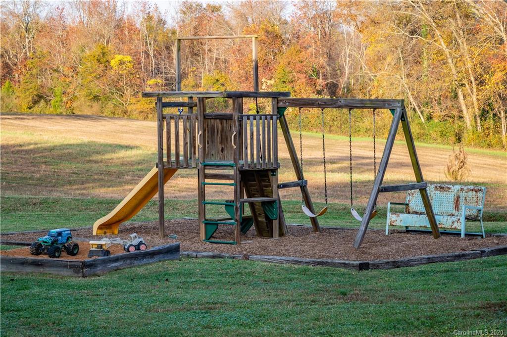 202 Howard Lingerfelt Road Vale, NC 28168 - Photo 27 of 31 Gallery Image 27