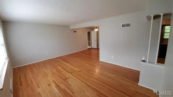$399,000 | 1133 Fain Drive, St. Louis, MO 63125