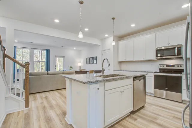 $299,000 | 499 Trotters Lane, Moncks Corner, SC 29461