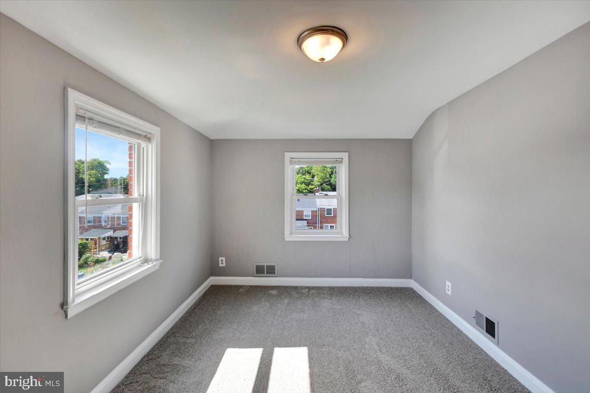 1811 Trenleigh Road Parkville, MD 21234 - Photo 18 of 35 Bedroom 2