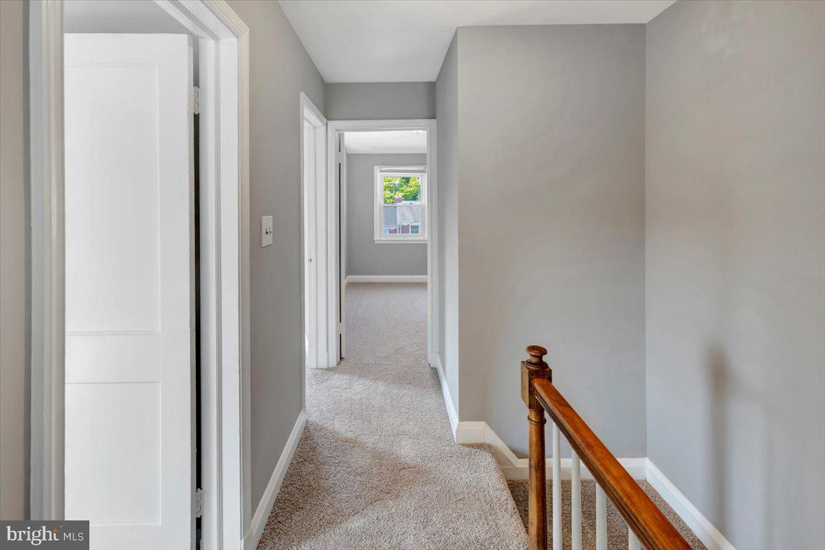 1811 Trenleigh Road Parkville, MD 21234 - Photo 21 of 35 Upper level hall