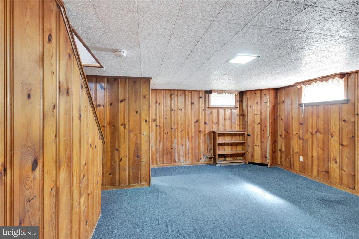 1811 Trenleigh Road Parkville, MD 21234 - Photo 24 of 35 Lower level family room