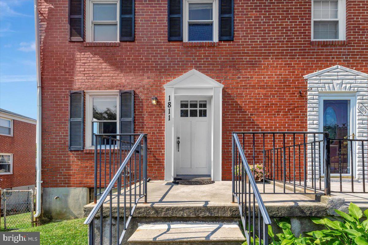 1811 Trenleigh Road Parkville, MD 21234 - Photo 3 of 35