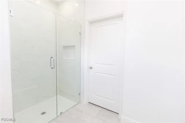 $2,400 | 1456 Rugby Circle, LaBelle, FL 33935