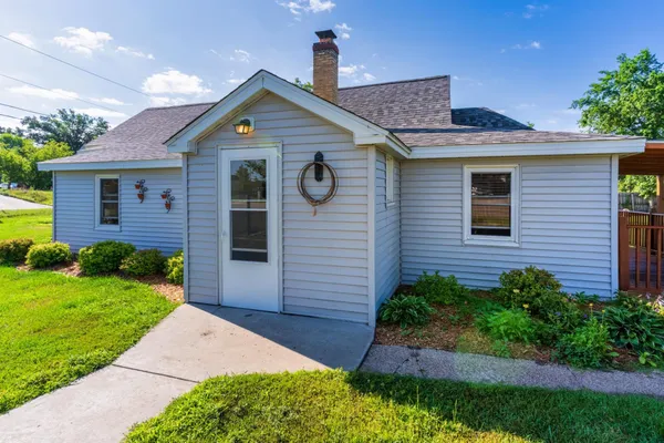 $169,900 | 203 Mississippi Avenue Southwest, Bemidji, MN 56601