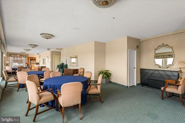 $196,999 | 10201 Grosvenor Place, Unit 716, Rockville, MD 20852