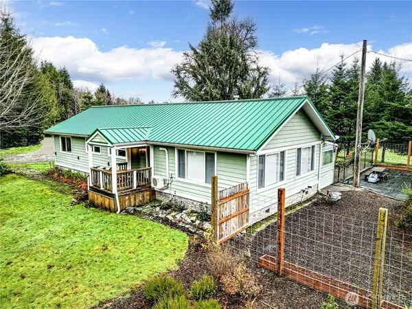 $569,000 | 222 G & L Shake Road, Forks, WA 98331