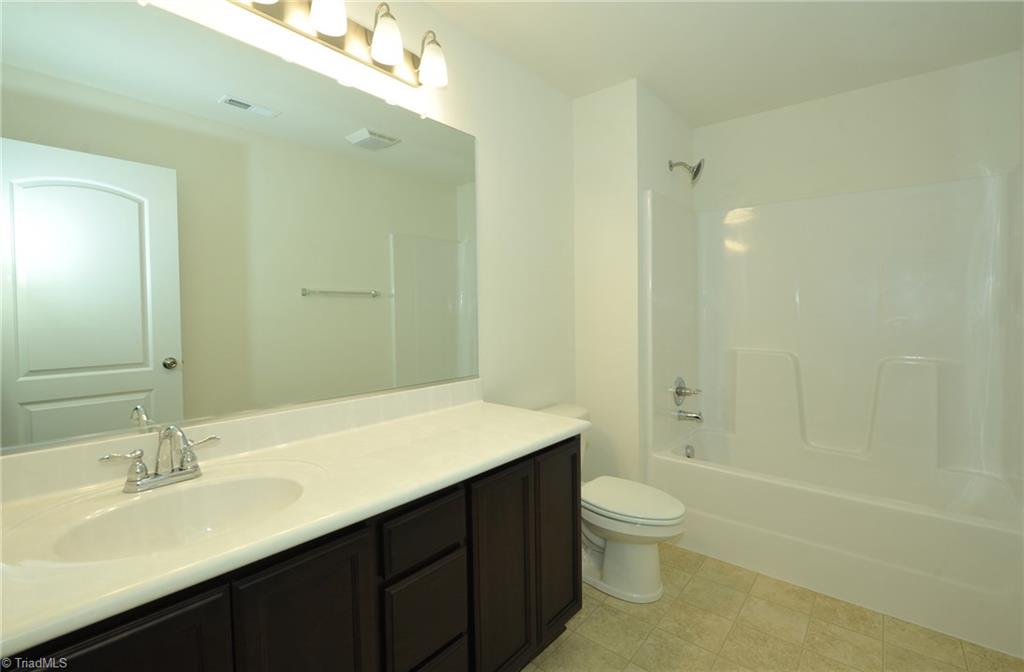 4513 Silo Ridge Clemmons, NC 27012 - Photo 16 of 18 Gallery Image 16