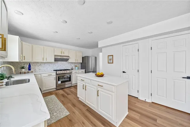 $598,700 | 4314 Grandview Drive, Gibsonia, PA 15044