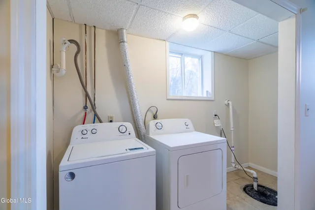 $2,950 | 4 Easy Street, Mechanicville, NY 12118