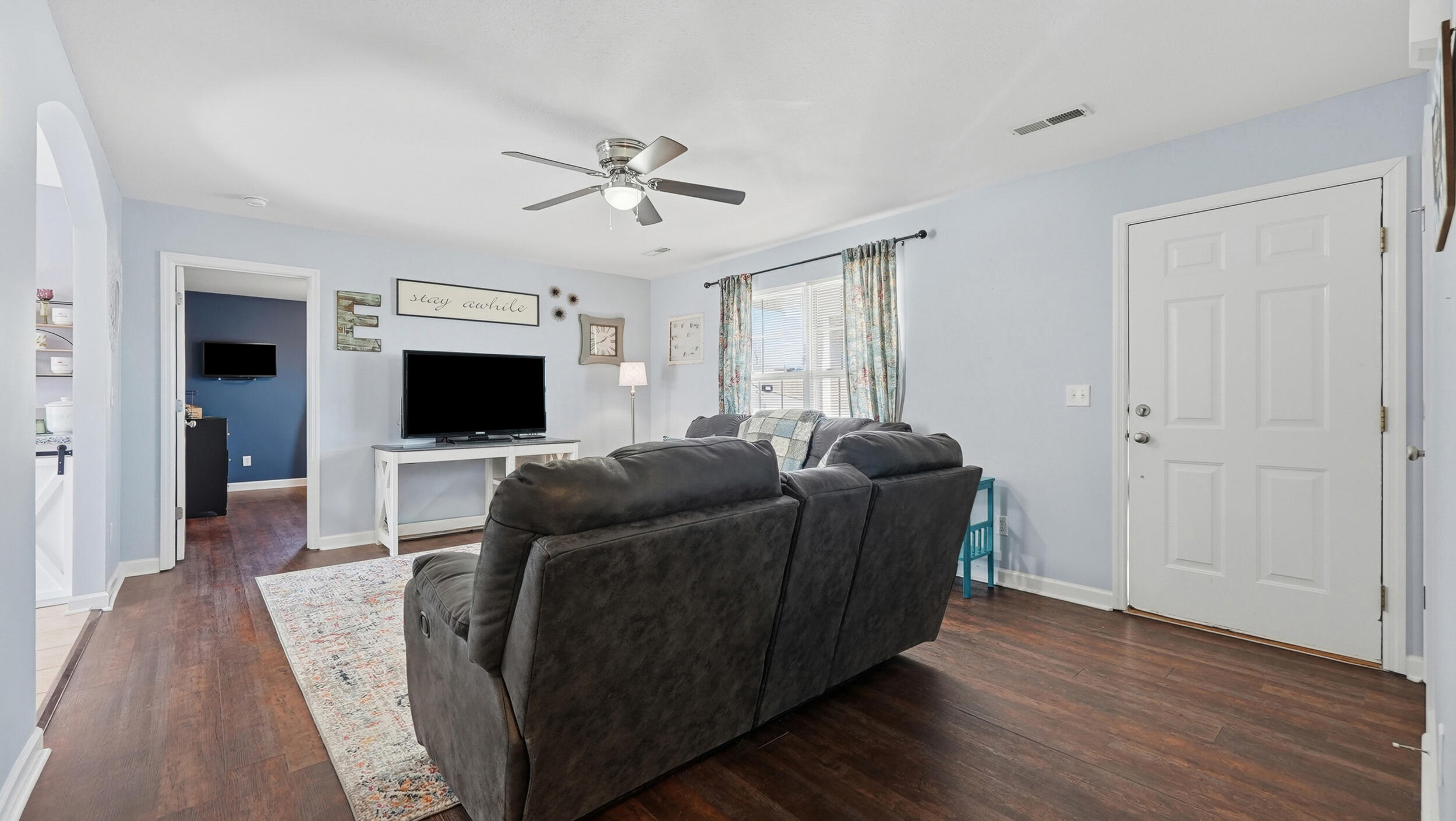 1861 Coffee Tree Lane Soddy-Daisy, TN 37379 - Photo 14 of 27 Bright Living Room