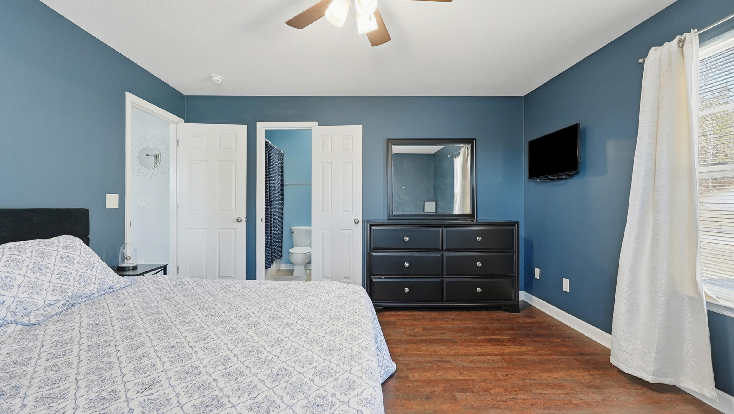 1861 Coffee Tree Lane Soddy-Daisy, TN 37379 - Photo 16 of 27 Primary Bedroom