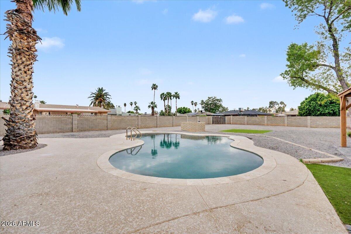 2908 South George Drive Tempe, AZ 85282 - Photo 18 of 21 Pool