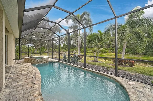 $445,000 | 2304 Harrier Way, Nokomis, FL 34275