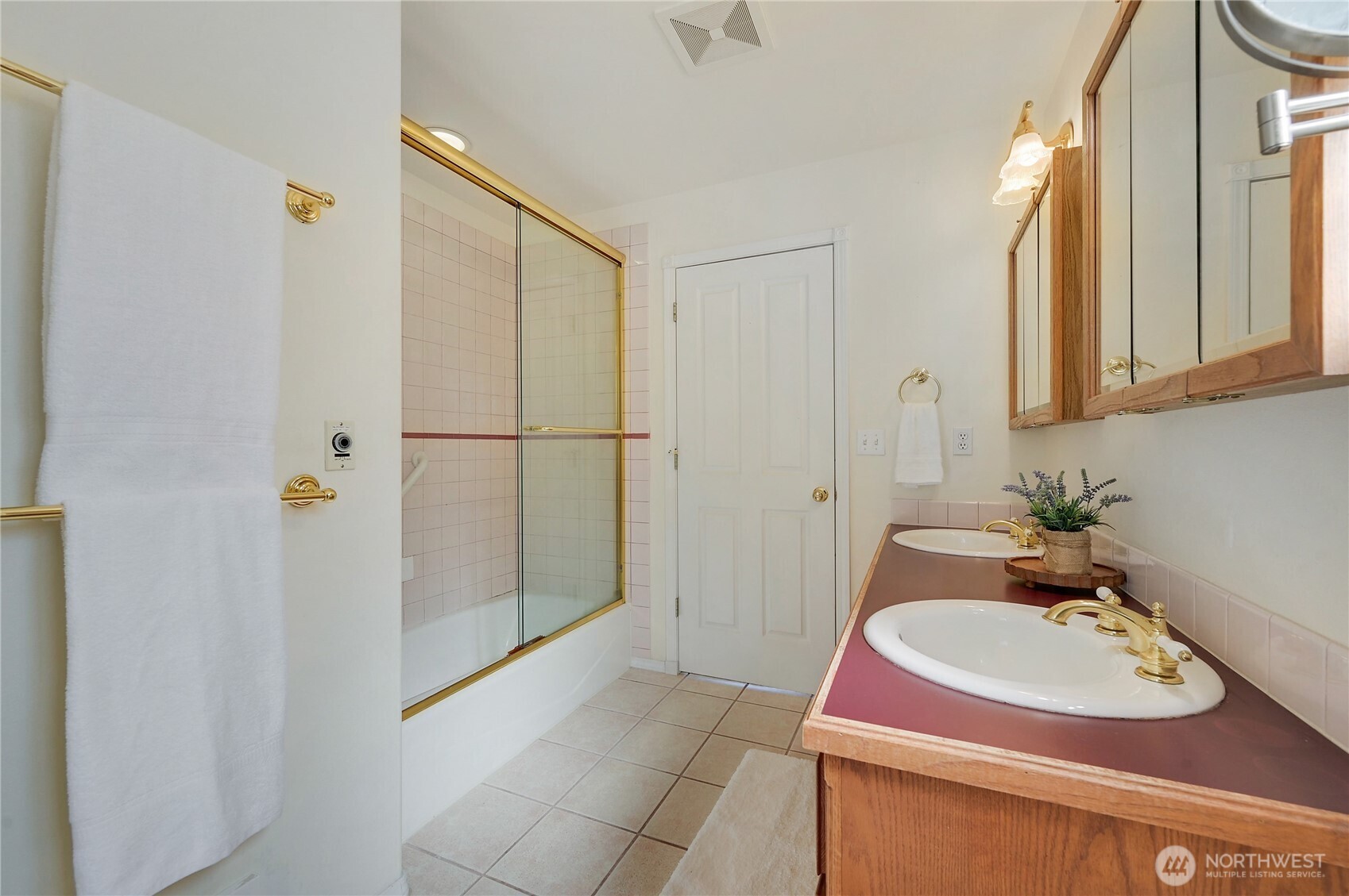 2212 Sheridan Street Port Townsend, WA 98368 - Photo 19 of 40