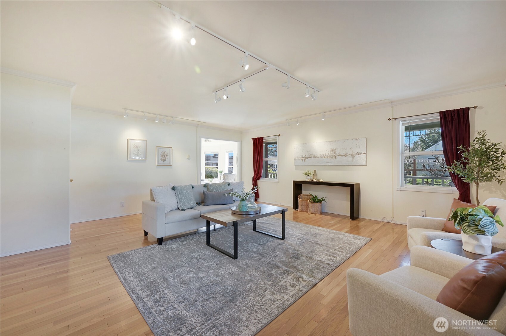 2212 Sheridan Street Port Townsend, WA 98368 - Photo 5 of 40