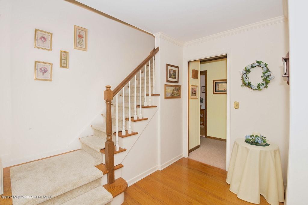60 Crawford Road Middletown, NJ 07748 - Photo 3 of 33 Crawford 3