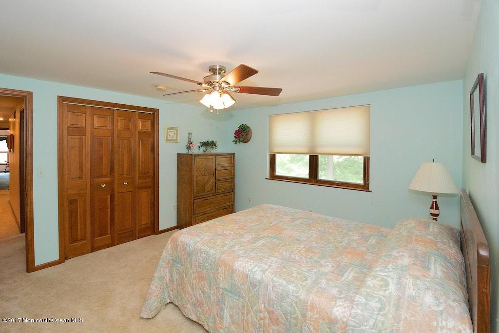 60 Crawford Road Middletown, NJ 07748 - Photo 23 of 33 Crawford 23
