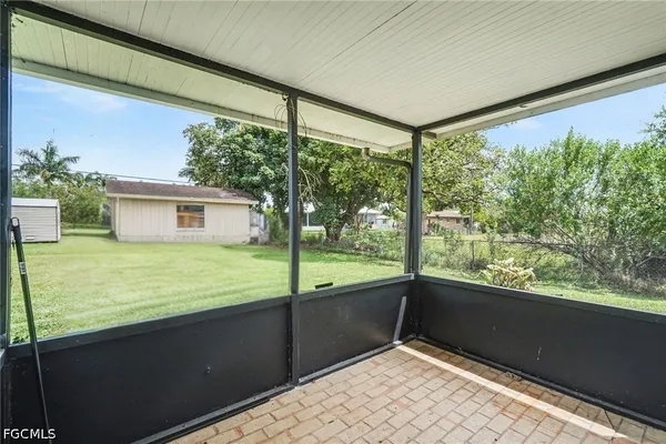 $350,000 | 2208-2210 Iris Way, Fort Myers, FL 33905