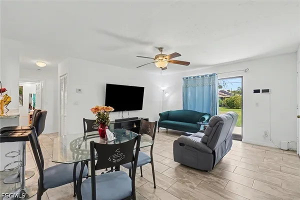 $350,000 | 2208-2210 Iris Way, Fort Myers, FL 33905