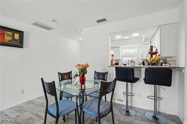 $350,000 | 2208-2210 Iris Way, Fort Myers, FL 33905