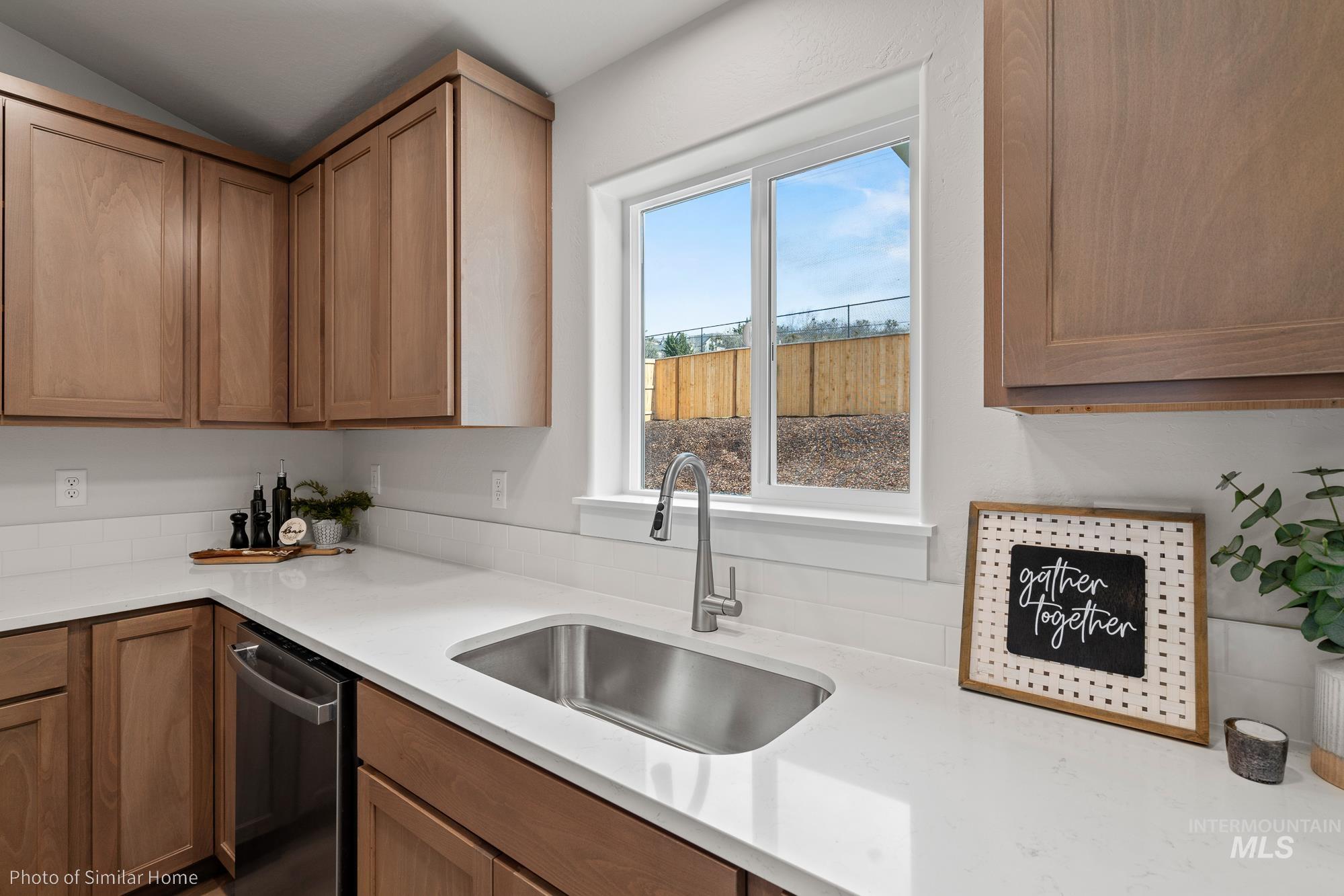 937 West Roan Ridge Nampa, ID 83686 - Photo 4 of 22