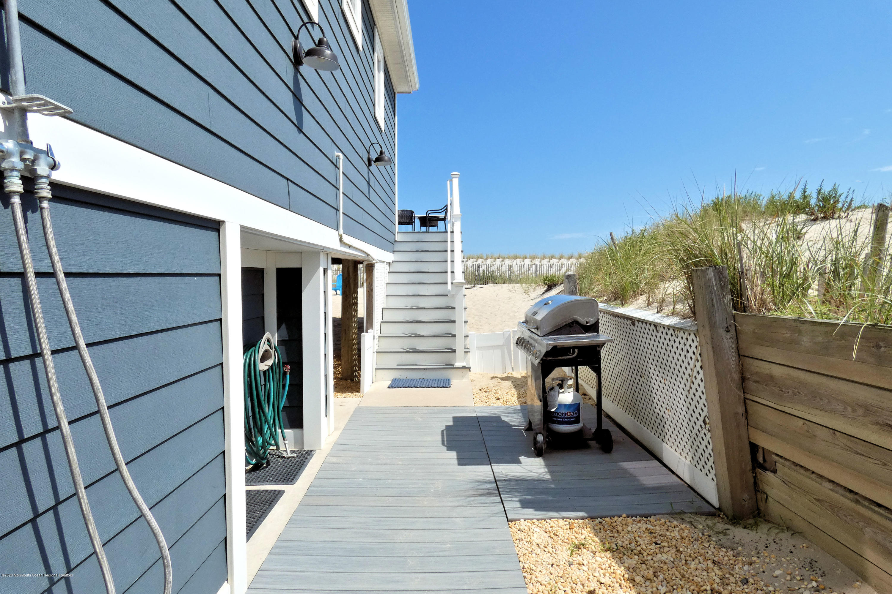 3250 Seaview Road Lavallette, NJ 08735 - Photo 31 of 34 steps