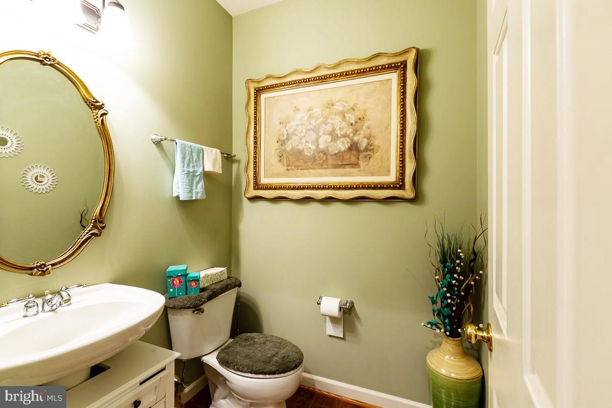 313 Kennard Road Perkasie, PA 18944 - Photo 11 of 32 First Floor Powder Room
