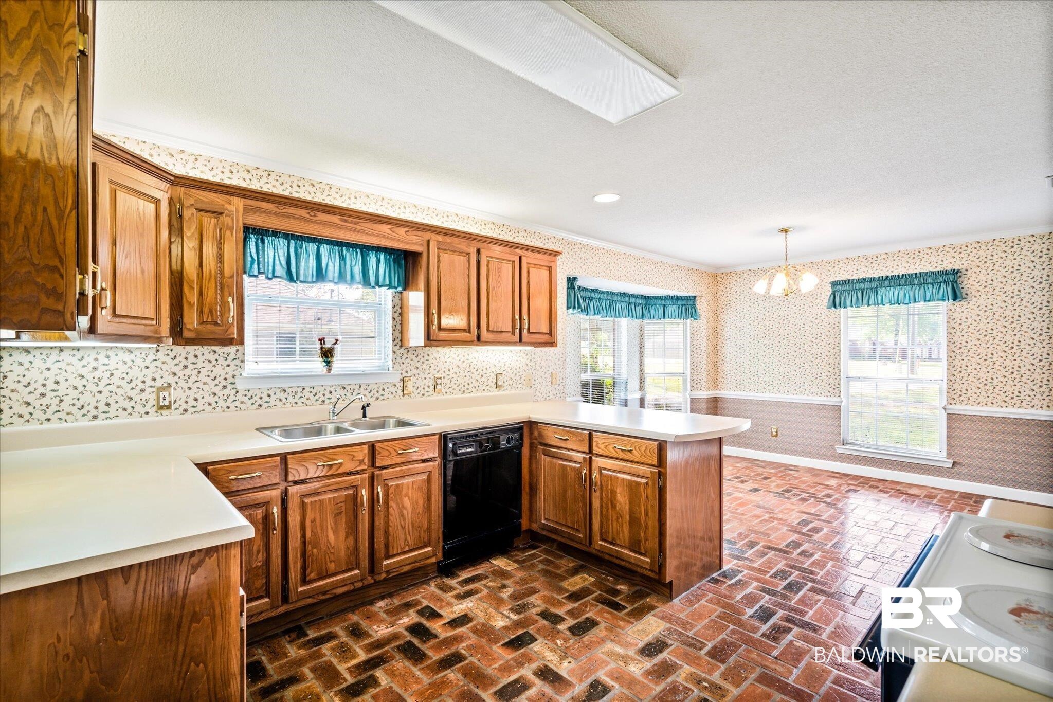 2555 Firetower Road Semmes, AL 36575 - Photo 8 of 22
