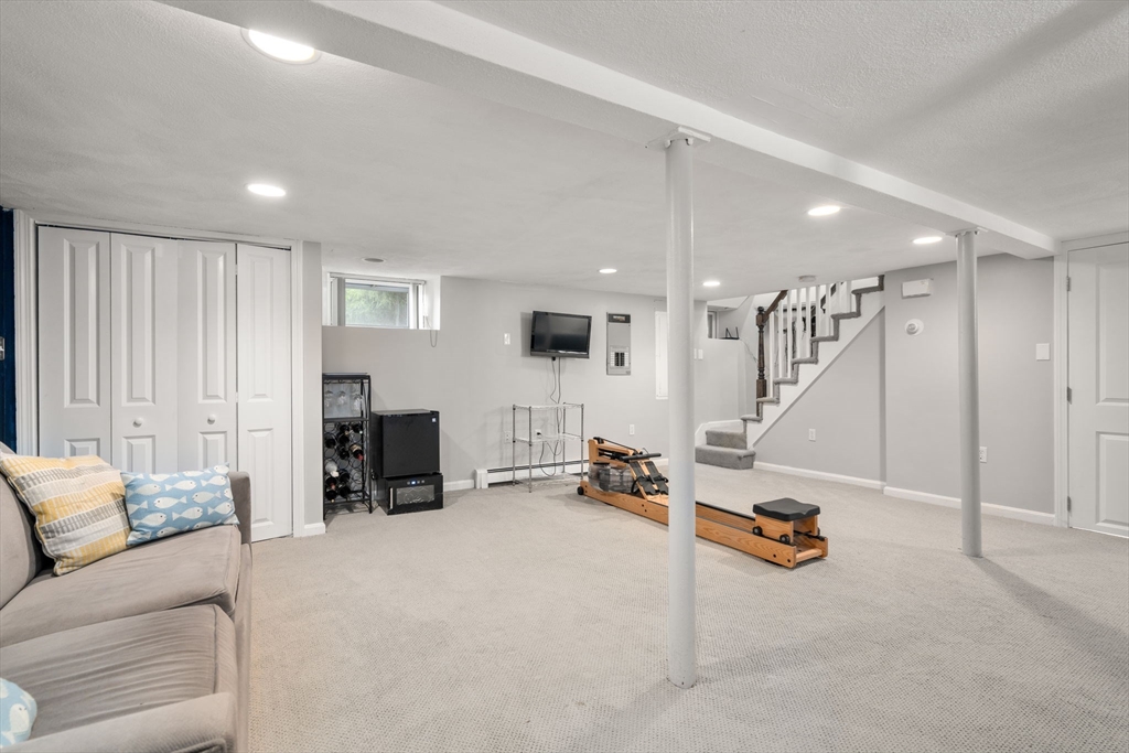 38 Overlook Road Waltham, MA 02451 - Photo 22 of 39