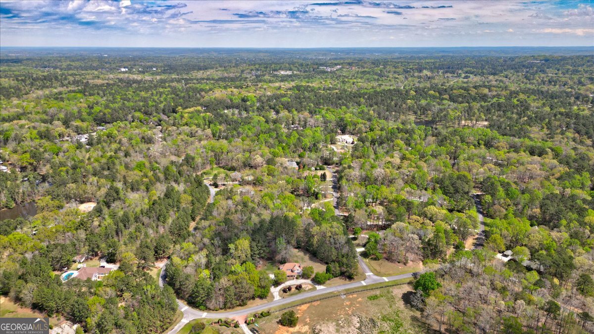 230 Carriage Trail Macon, GA 31210 - Photo 8 of 19