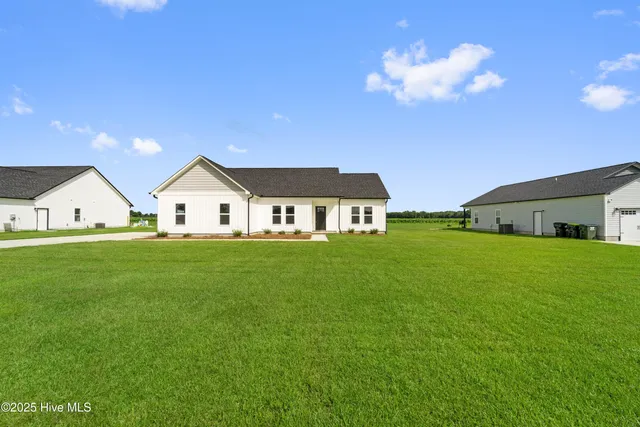 $297,900 | 3648 Highway 41, Trenton, NC 28585