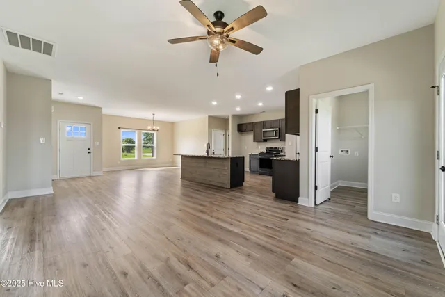 $297,900 | 3648 Highway 41, Trenton, NC 28585