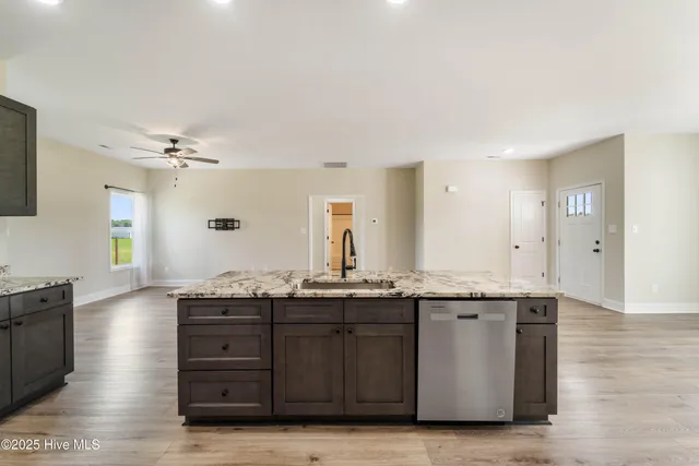 $297,900 | 3648 Highway 41, Trenton, NC 28585