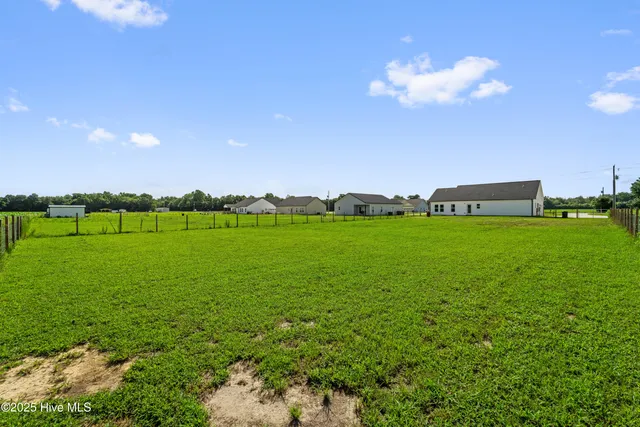 $297,900 | 3648 Highway 41, Trenton, NC 28585