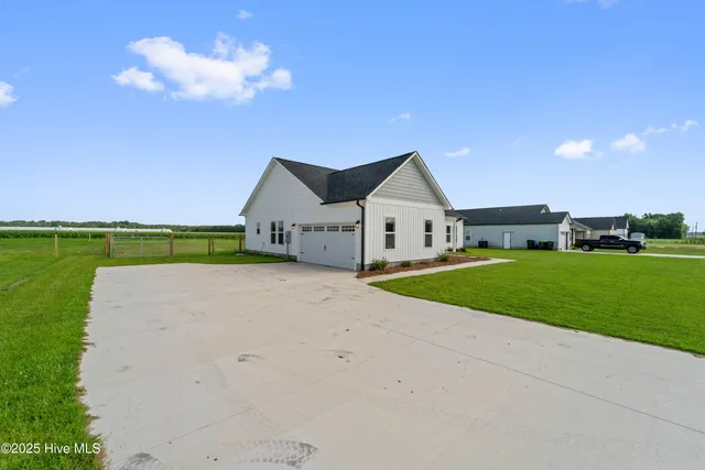 $297,900 | 3648 Highway 41, Trenton, NC 28585