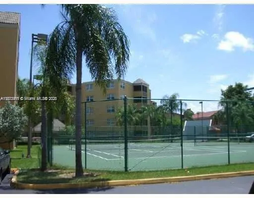 a view of a tennis court