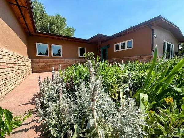 $650,000 | 1207 Lincoln Street, Alamosa, CO 81101