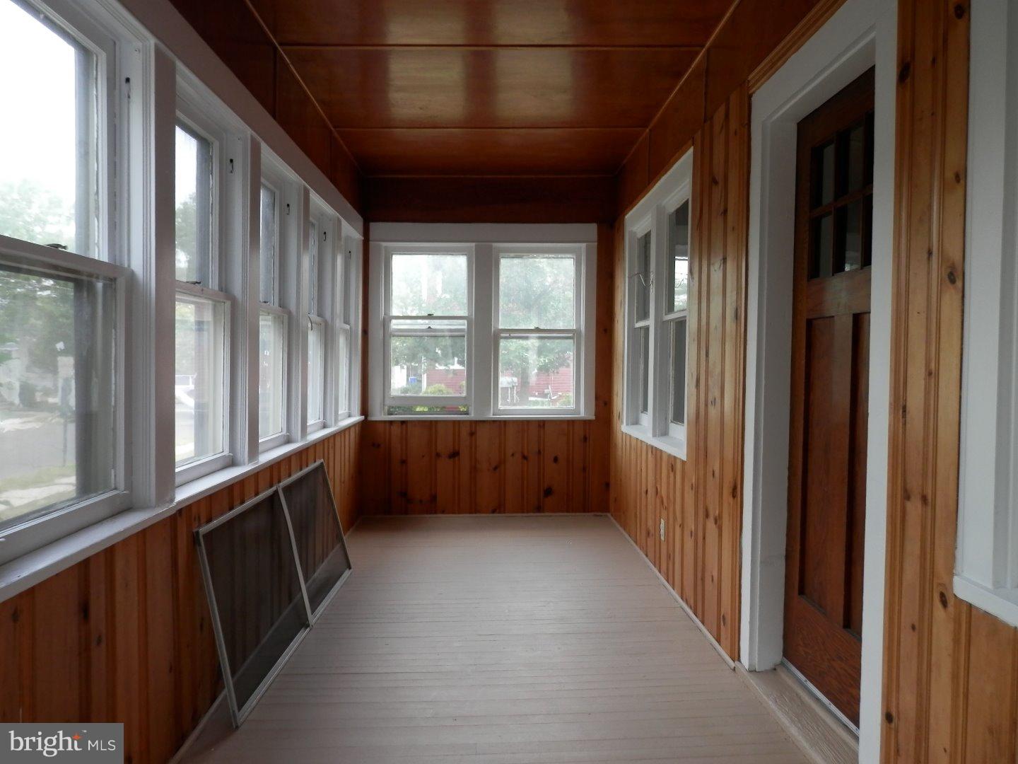 213 Paine Street Riverside, NJ 08075 - Photo 3 of 20 Enclosed Porch